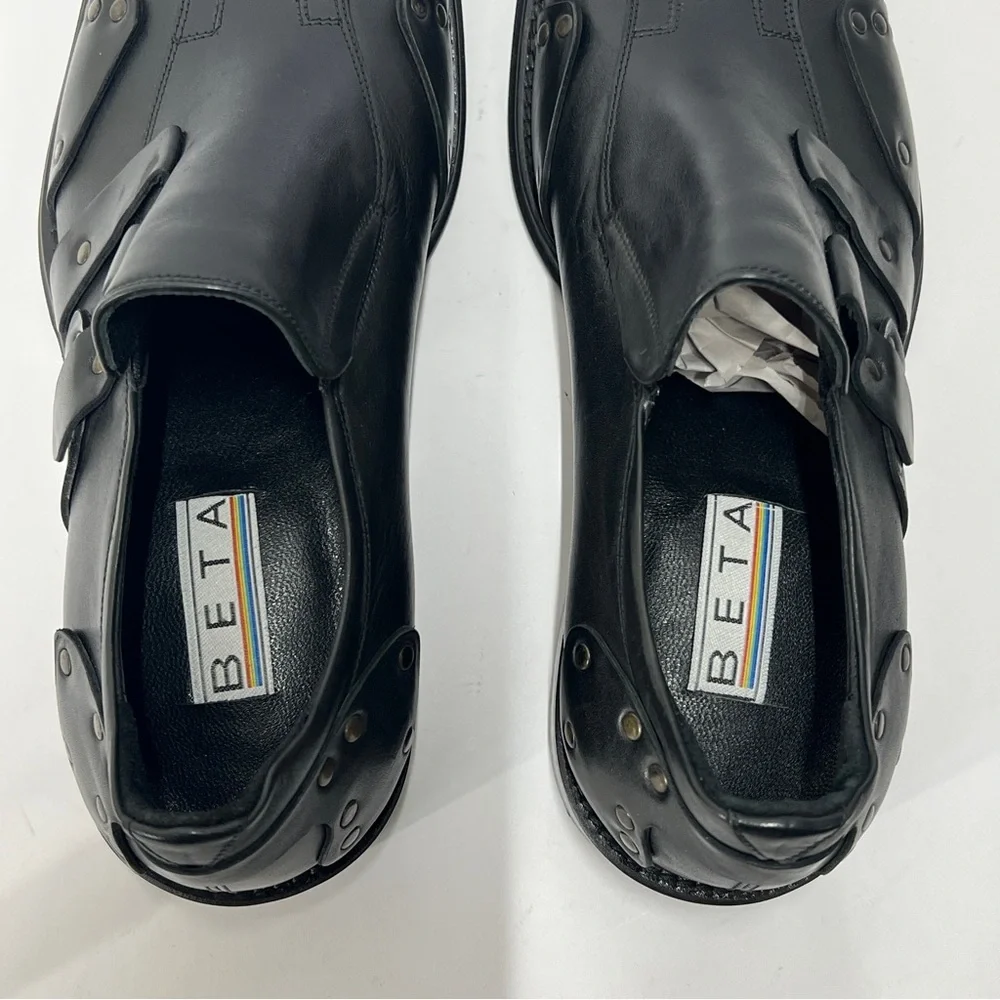 Beta nwot black